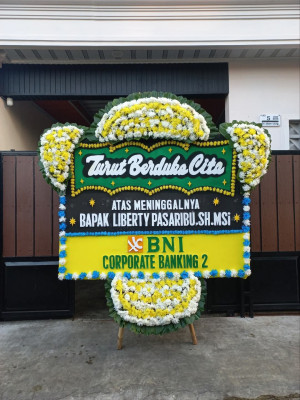 Papan Bunga Duka di Songgon